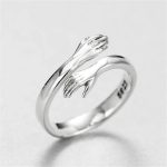 creative-love-hug-silver-color-ring-fash_main-0.jpg