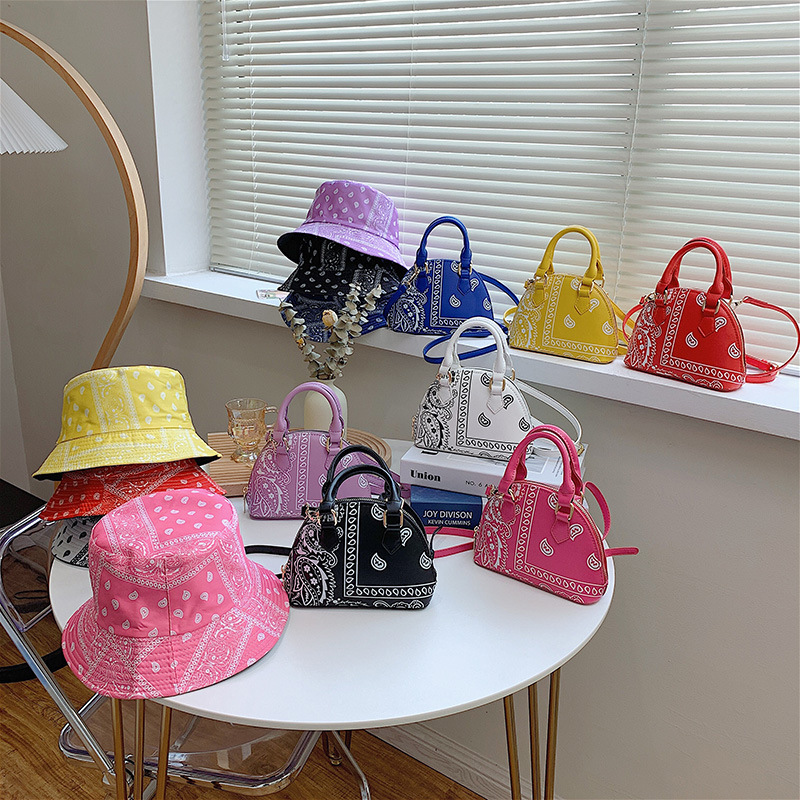 New Fashion Bandana Cross Body Bag 2022 Small Woman Handbags Ladies Cashew Flower Bucket Hats and Purse Set